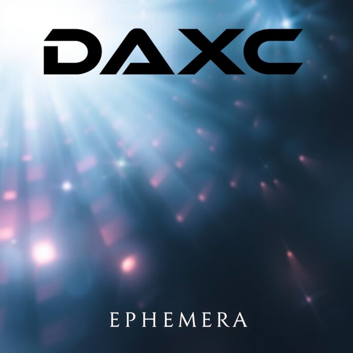 UK-based American songwriter, singer and producer DAXC just unveiled his deep, ethereal and mesmerizing new Chillout opus Ephemera.