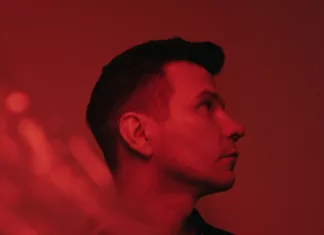 Rushkeys transforms Ablozé’s ‘Home’ into a dreamy Downtempo remix with warm textures, rich atmosphere, and deep emotional depth.