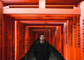 VVILL cements his rising status with “GANG,” a peak-time Techno anthem backed by Afterlife’s SCRIPT & Adam Sellouk. A must-hear club weapon!