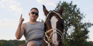 Sugar Shane & Big Deli drop “Country Roads,” blending Gypsy Rap storytelling with high-energy Drum and Bass grit in a bold new sound.