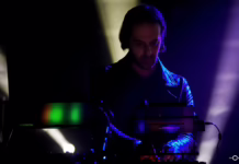 Mekanikaru Review: Electrons in Slow Motion’s Cinematic World Electrons in Slow Motion’s Mekanikaru blends cinematic electronica with glitch and ambient tension in a stark, futuristic soundscape.