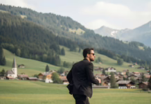 Nolan Pierce Crafts New Emotional Chill House on Rescue Me Rescue Me by Nolan Pierce delivers an emotional Chill Melodic House song built on warm synths & Dance Pop sensibility with club-ready polish.