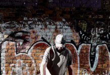 Eddy Lucas “Embrace” Reworks “Hold On” for Modern House Dancefloors Eddy Lucas Embrace with Julia Elise - Uplifting House Track